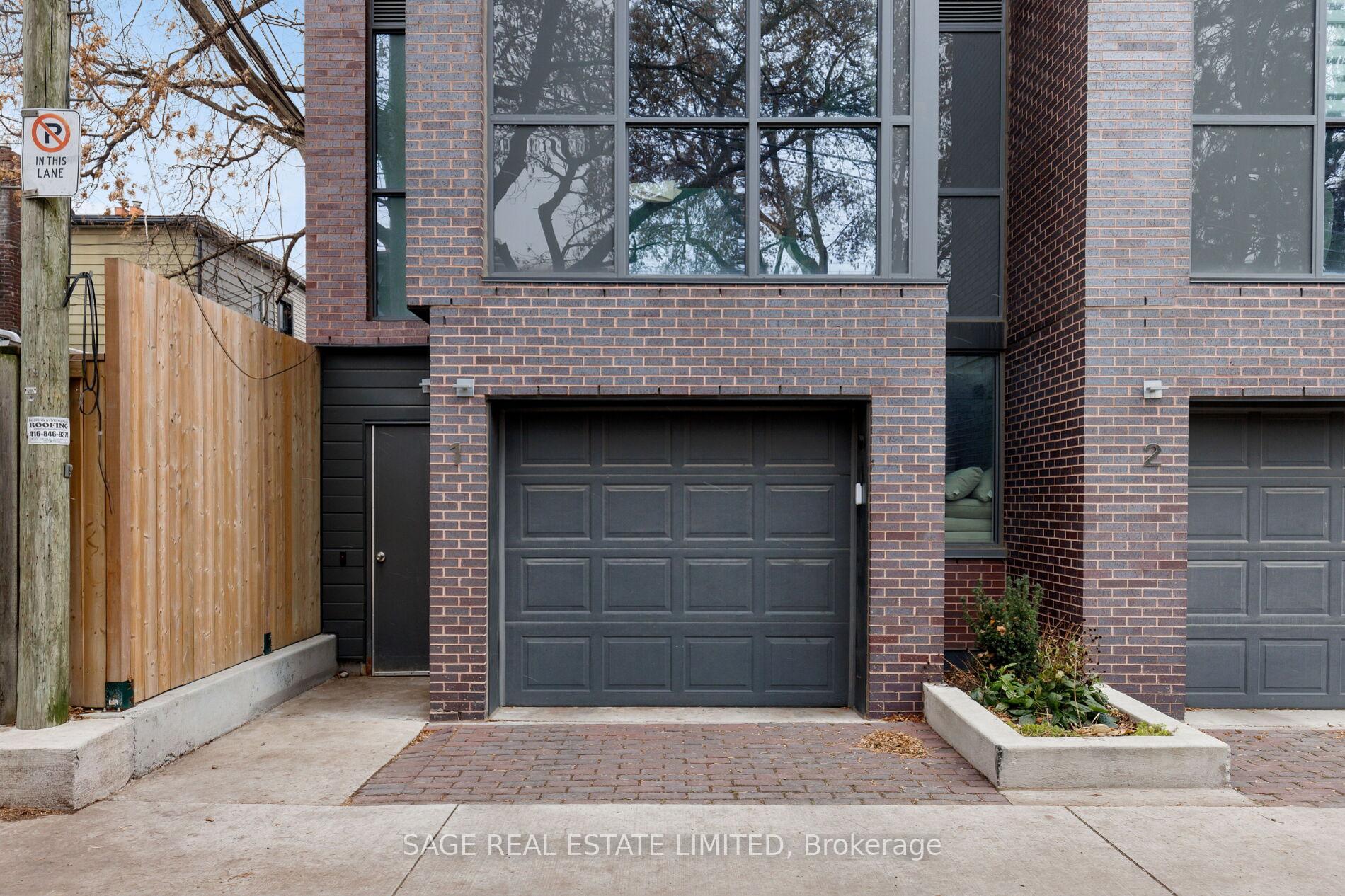 1331 Queen Street E Th01, Toronto Unit: Th01