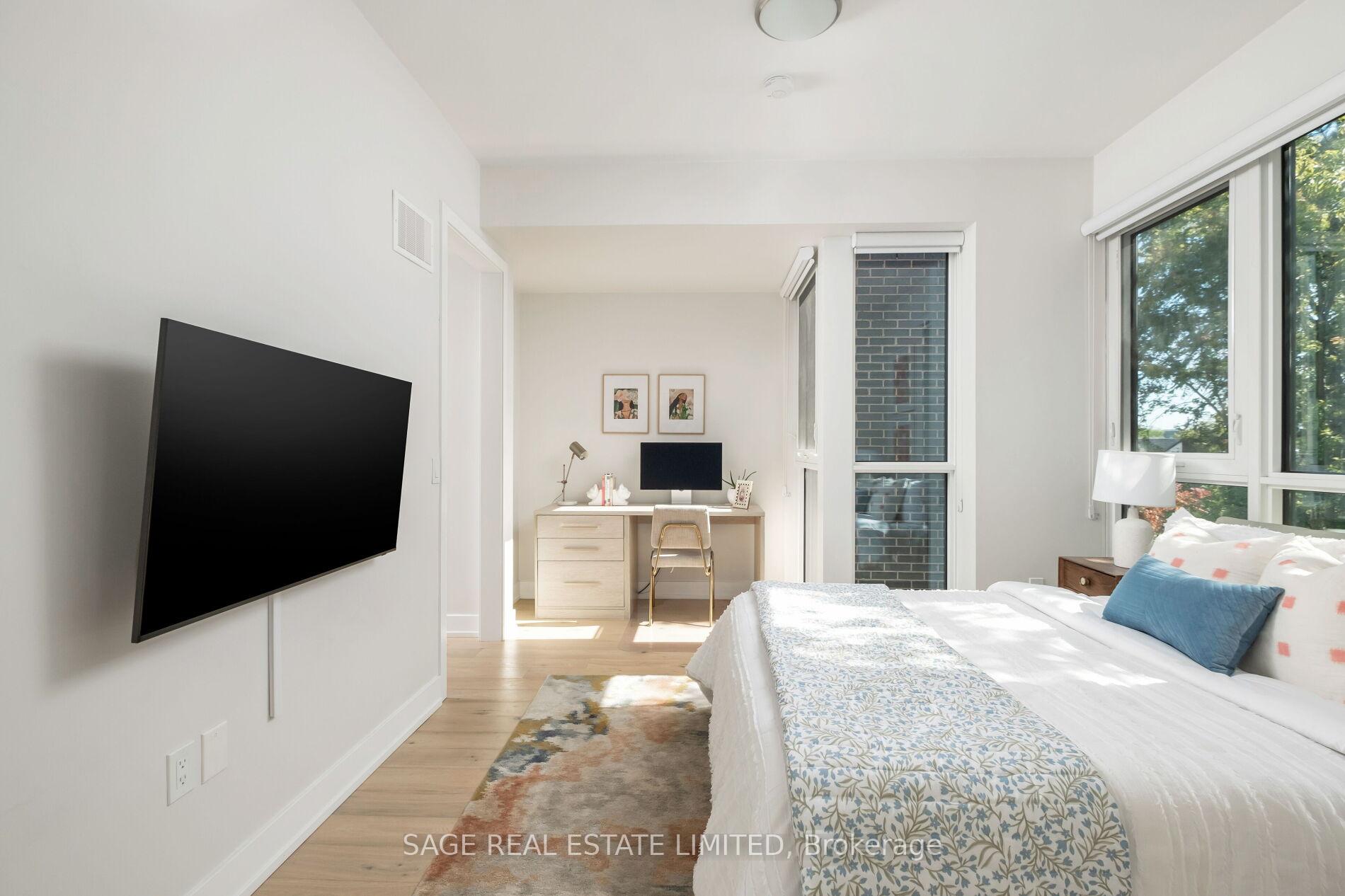 1331 Queen Street E Th01, Toronto Unit: Th01