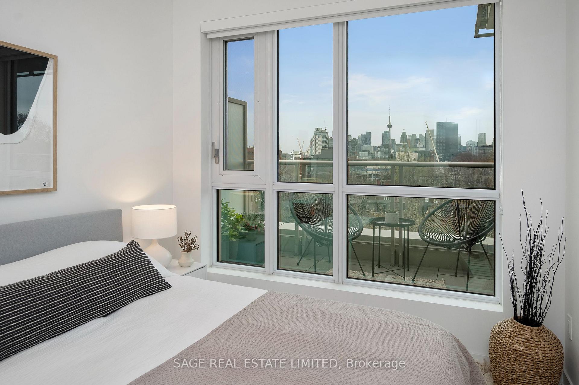 150 Logan Avenue 606, Toronto Unit: 606