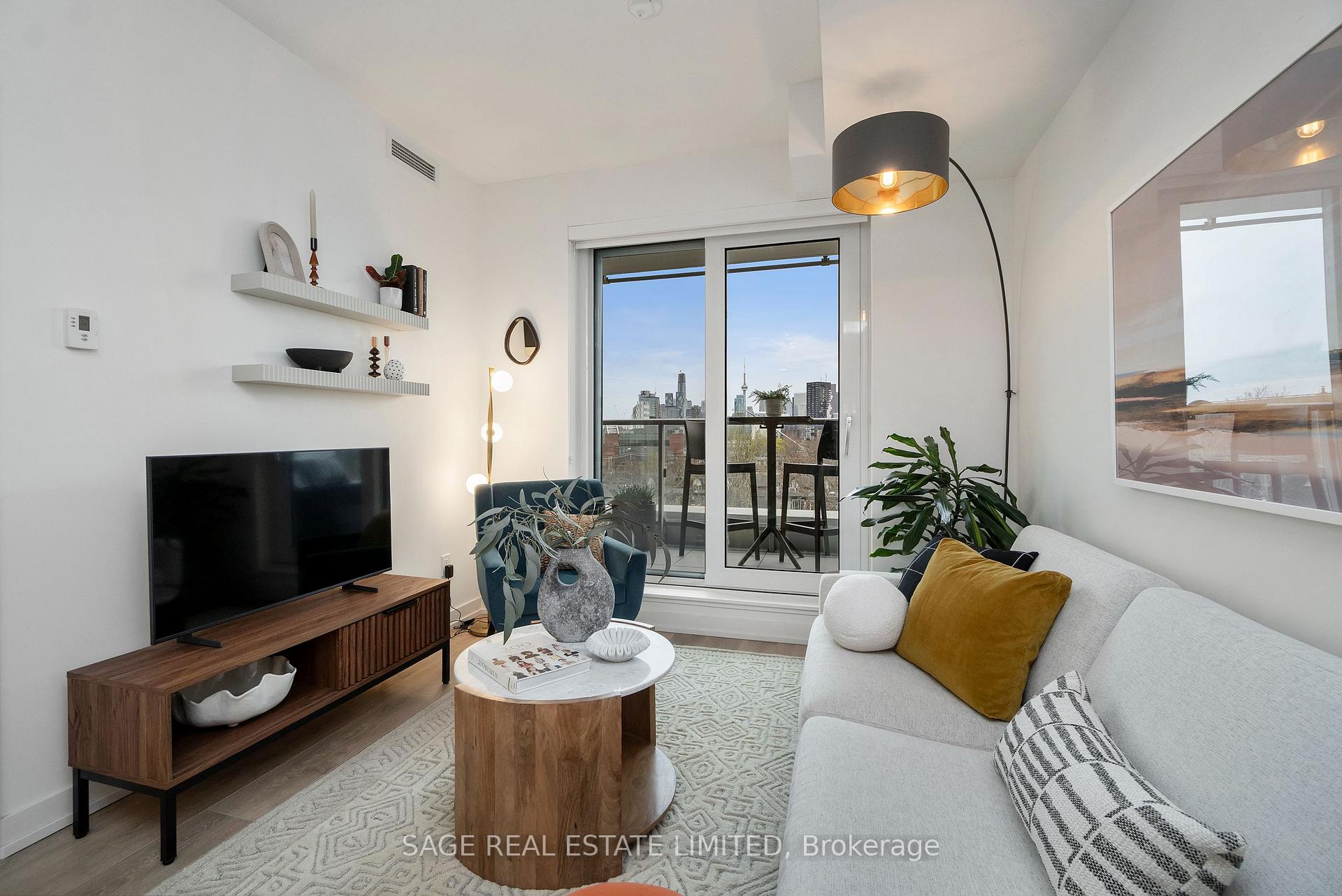150 Logan Avenue 606, Toronto Unit: 606