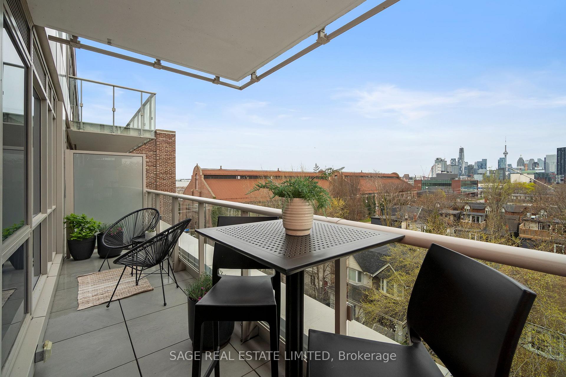 150 Logan Avenue 606, Toronto Unit: 606