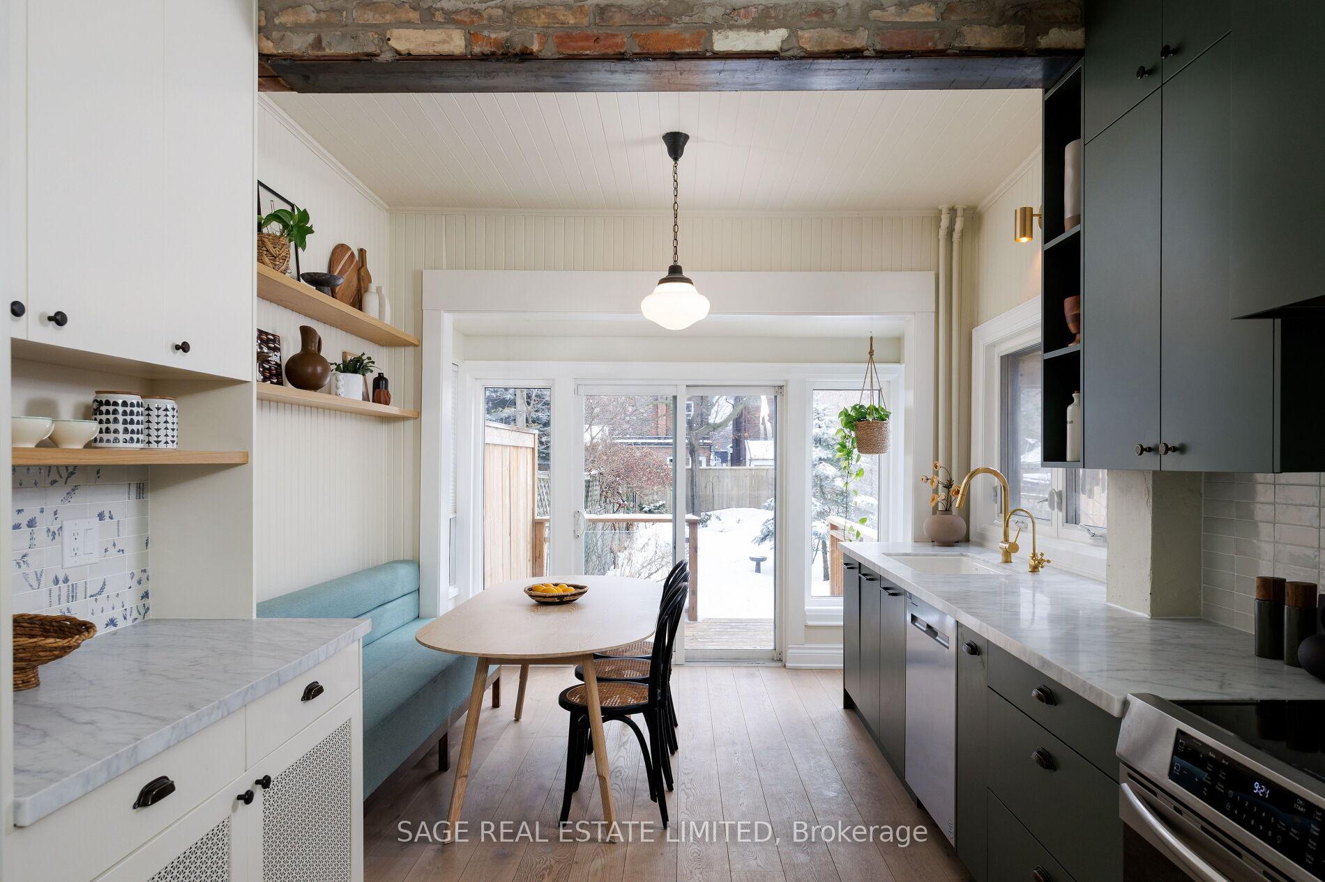 97 Marion Street, Toronto W01, ON M6R 1E6, Toronto W01 ON, M6R 1E6