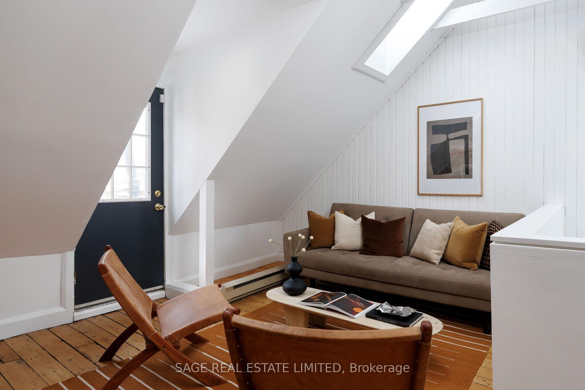 97 Marion Street, Toronto W01, ON M6R 1E6, Toronto W01 ON, M6R 1E6