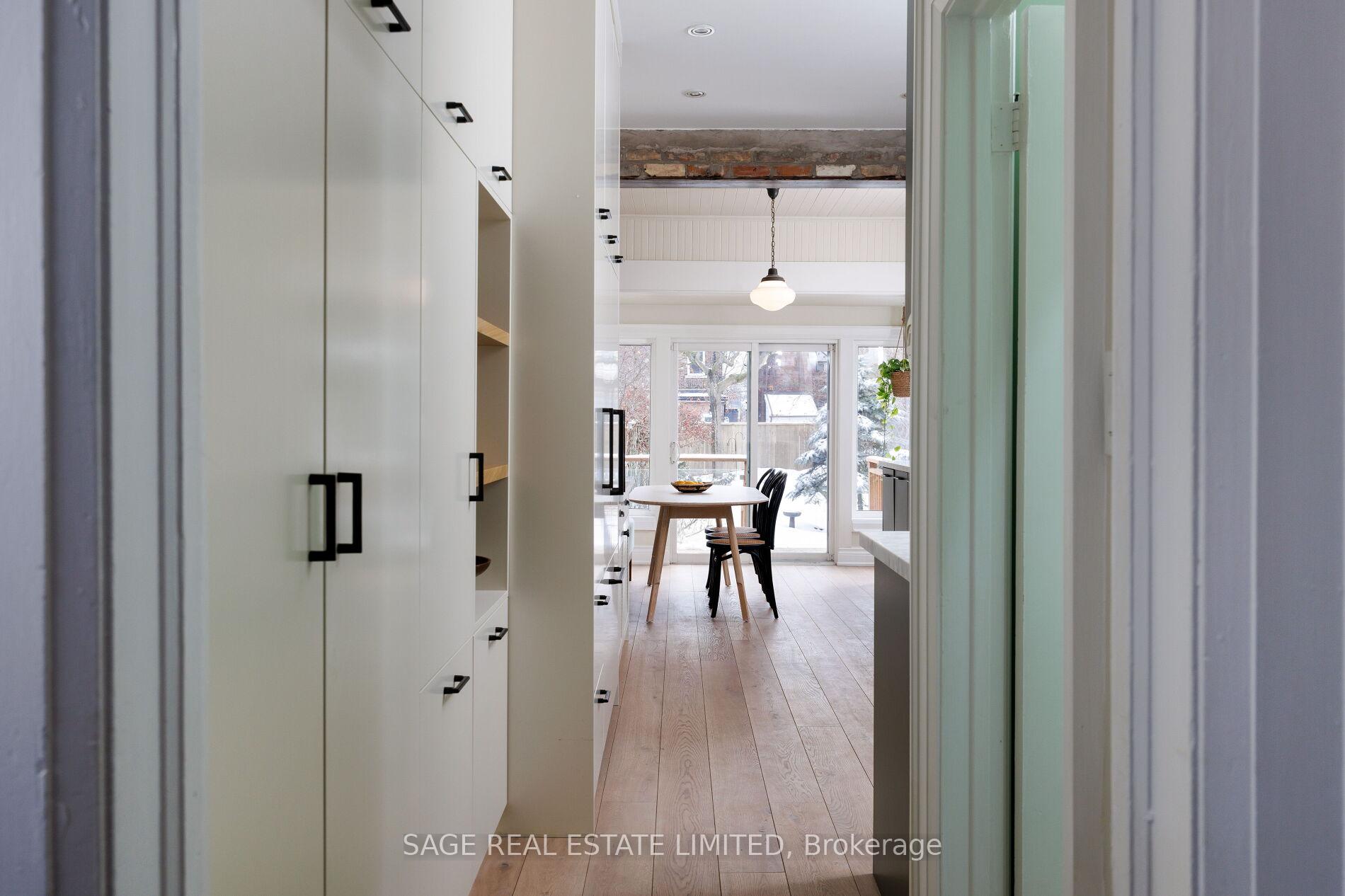 97 Marion Street, Toronto W01, ON M6R 1E6, Toronto W01 ON, M6R 1E6