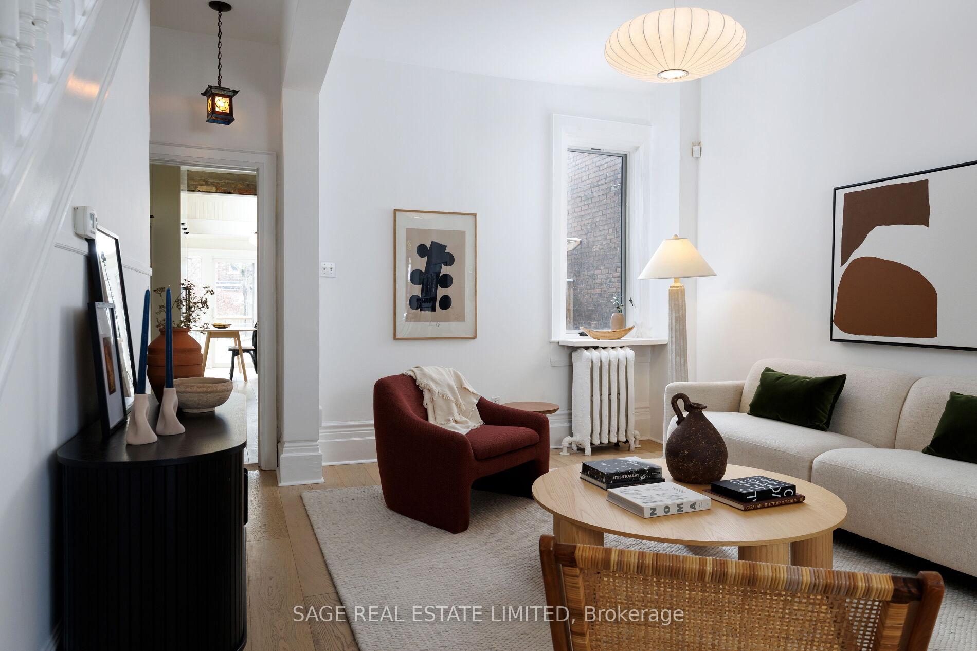 97 Marion Street, Toronto W01, ON M6R 1E6, Toronto W01 ON, M6R 1E6