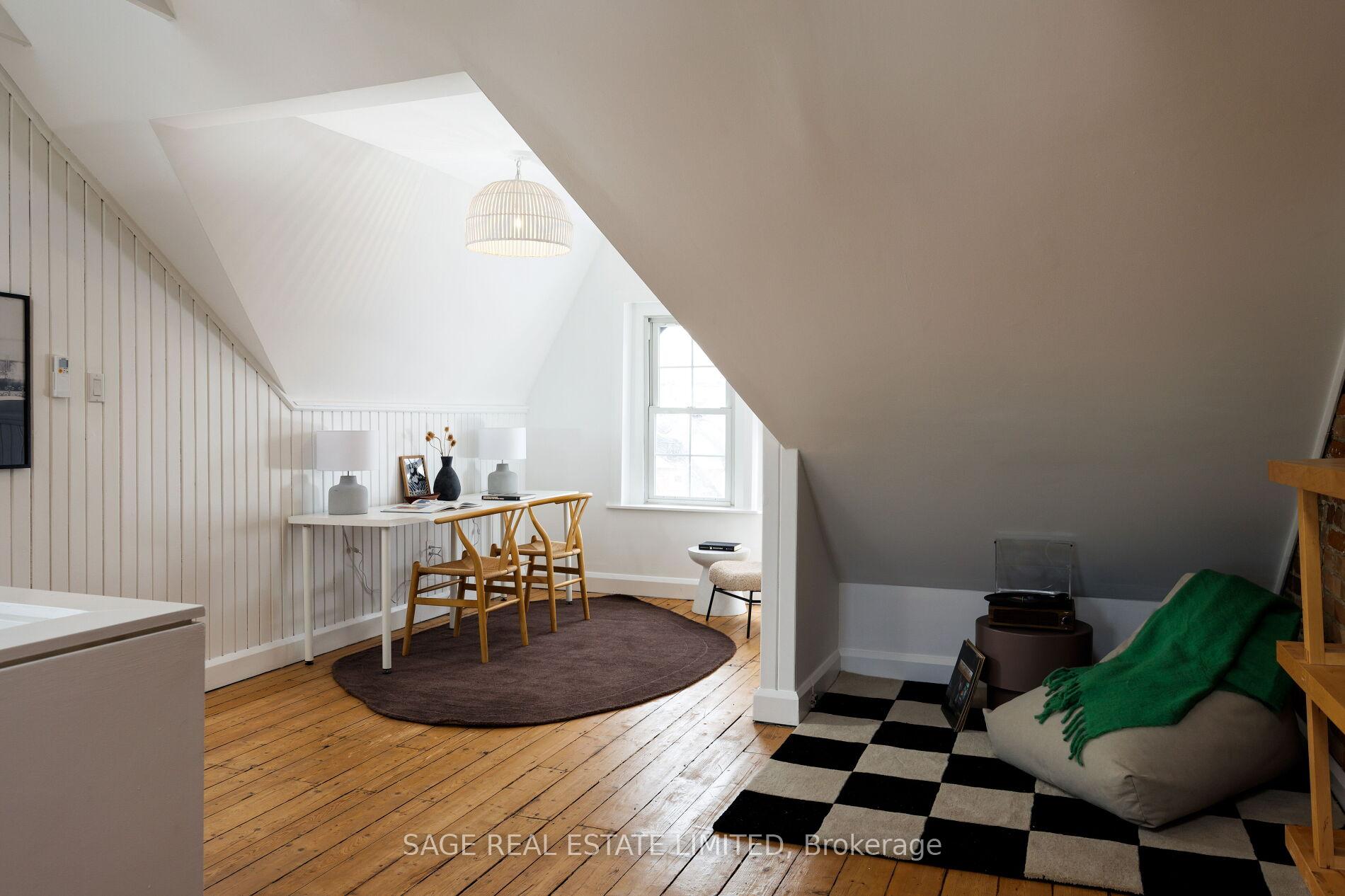 97 Marion Street, Toronto W01, ON M6R 1E6, Toronto W01 ON, M6R 1E6