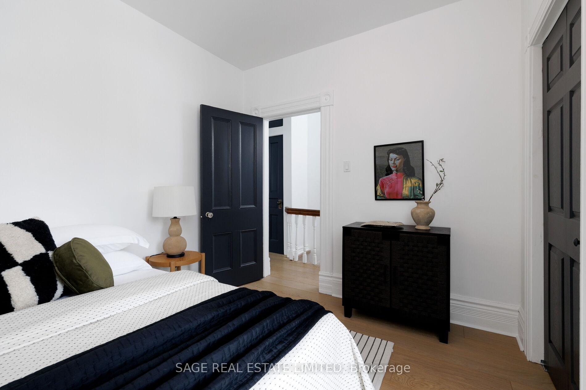 97 Marion Street, Toronto W01, ON M6R 1E6, Toronto W01 ON, M6R 1E6