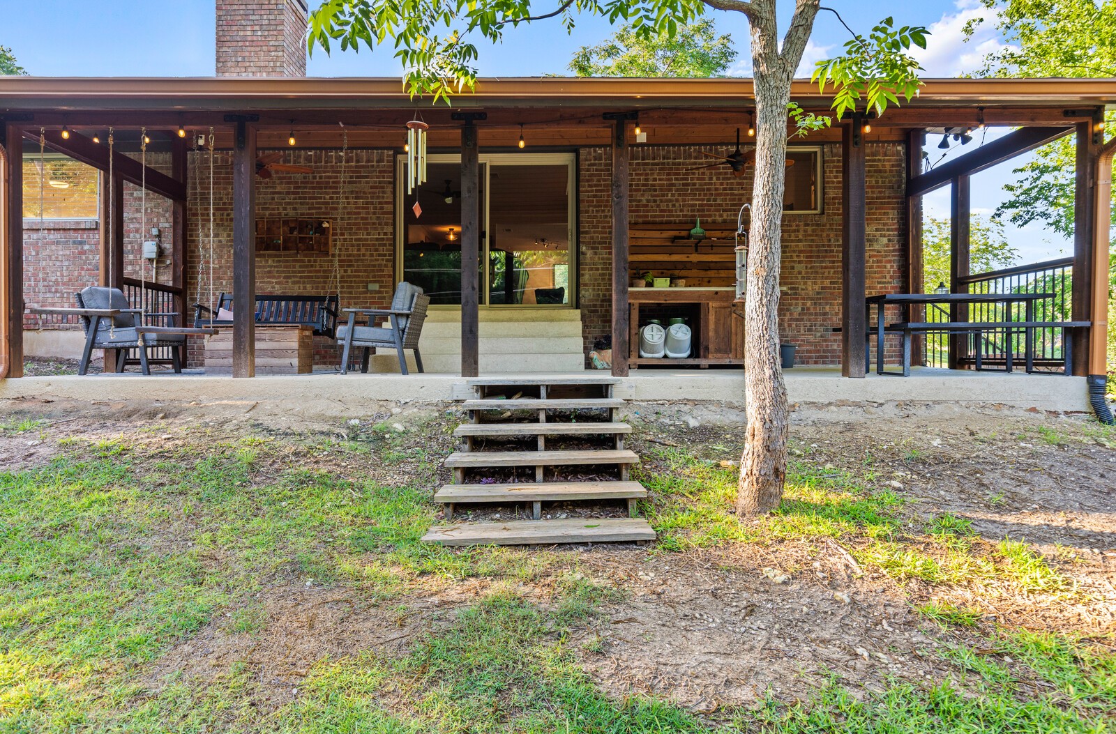 9337 Hill Lane