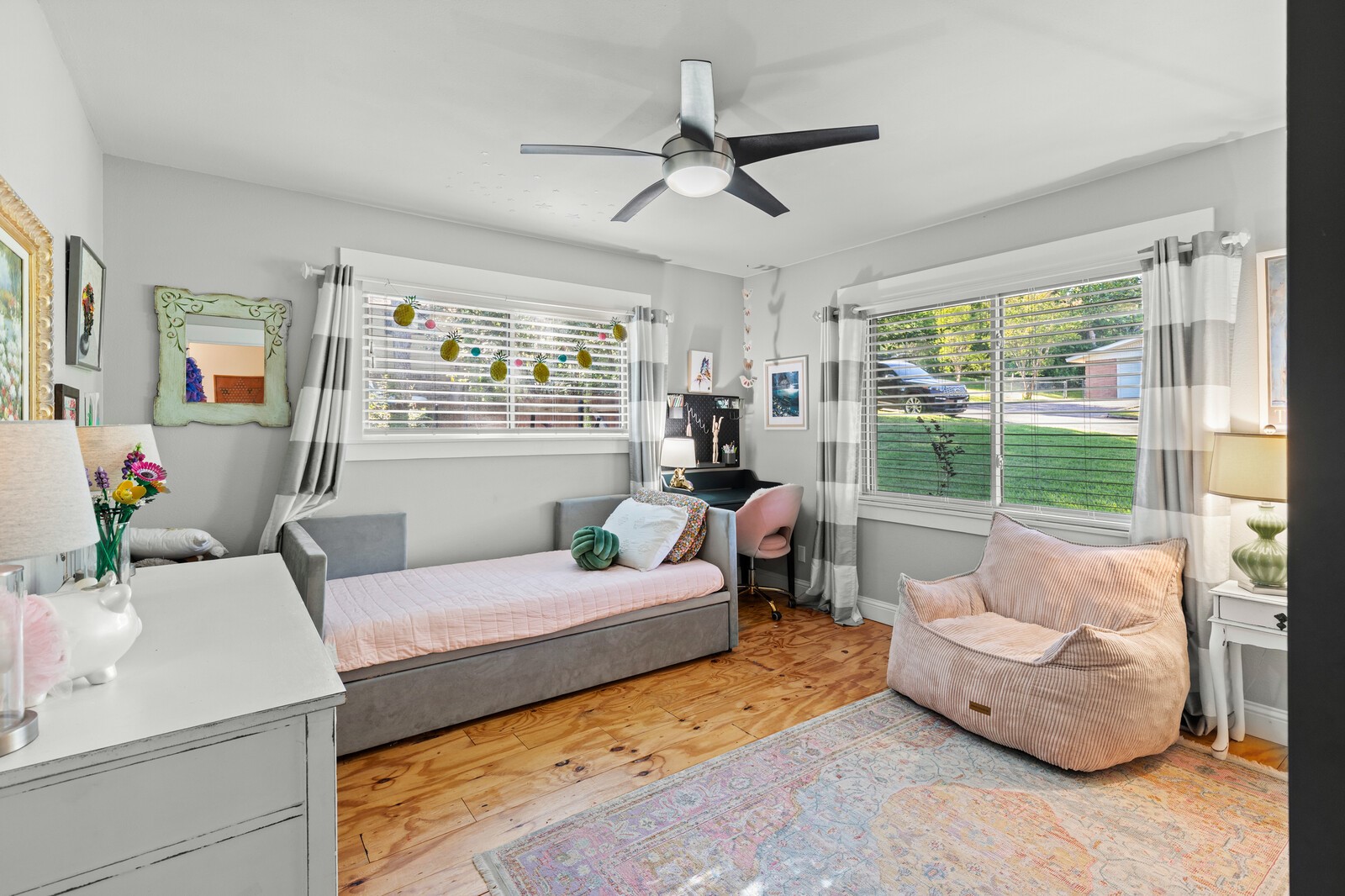 9337 Hill Lane