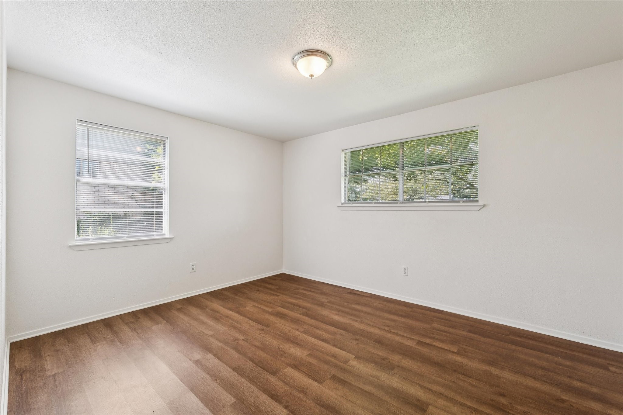 208 Alamosa Drive