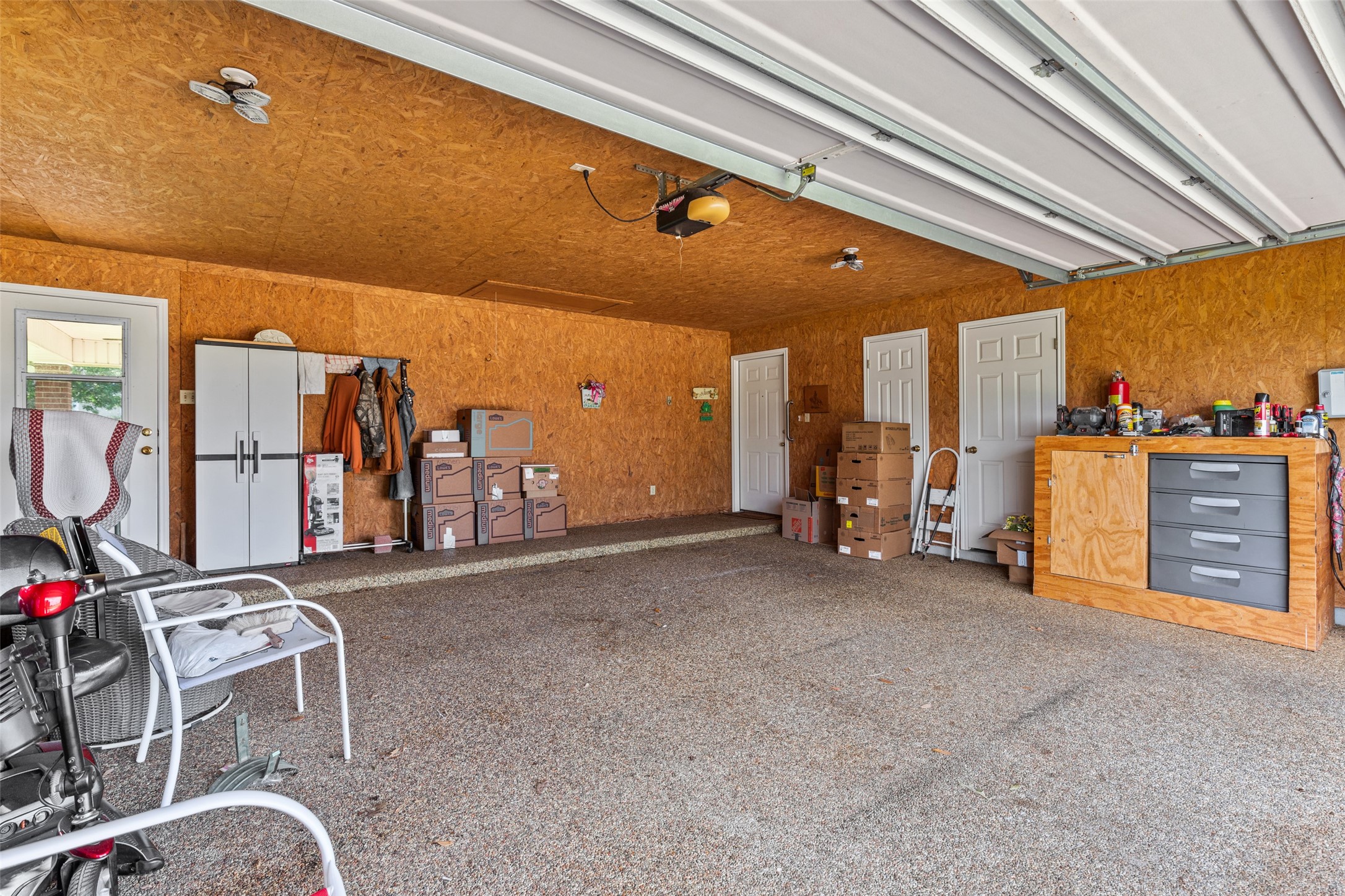 1419 Hinchliffe Road