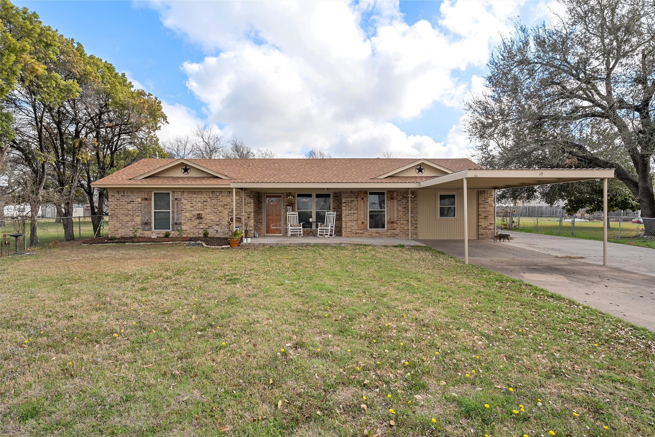 1038 S Old Robinson Road