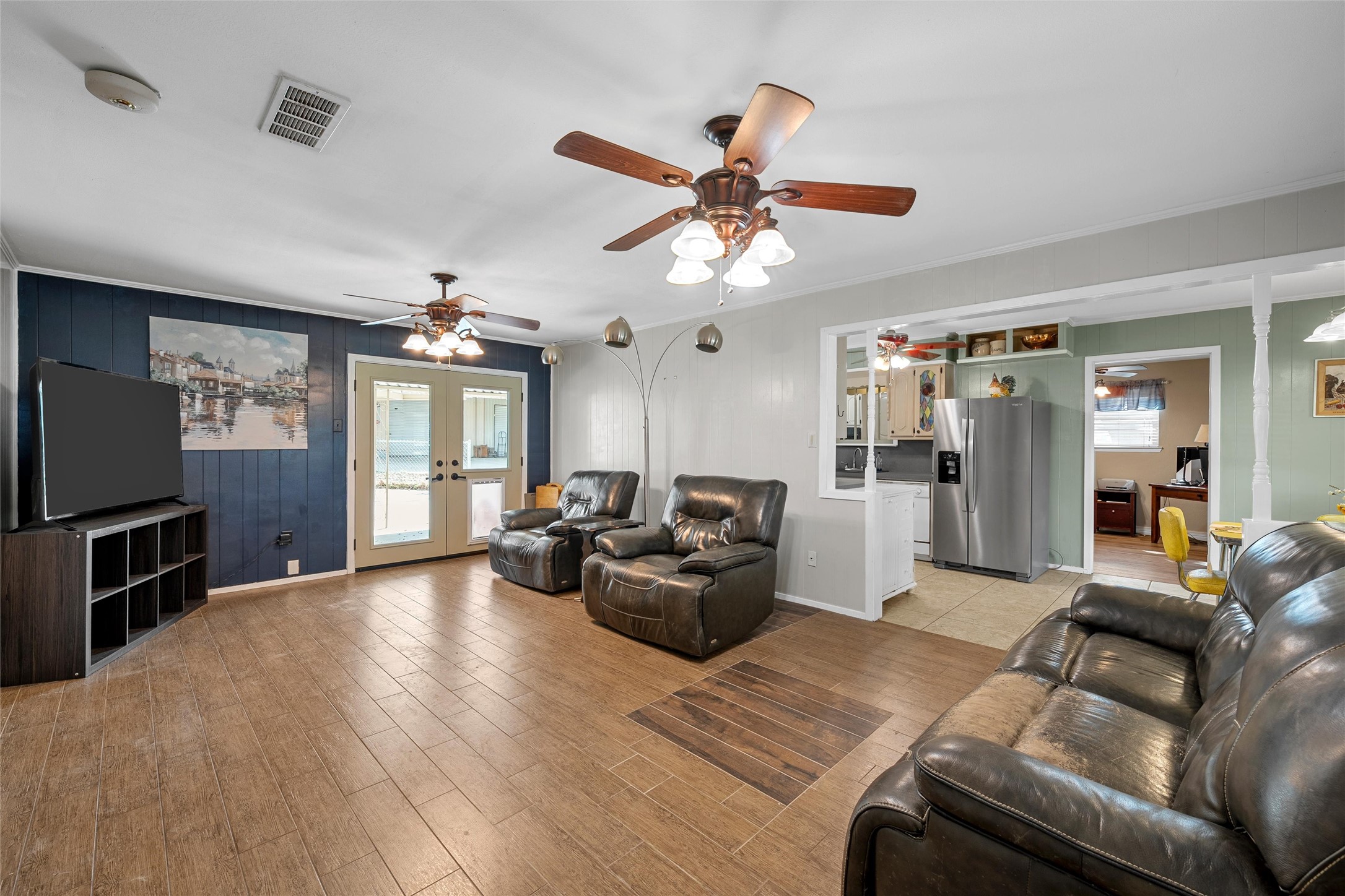 1038 S Old Robinson Road