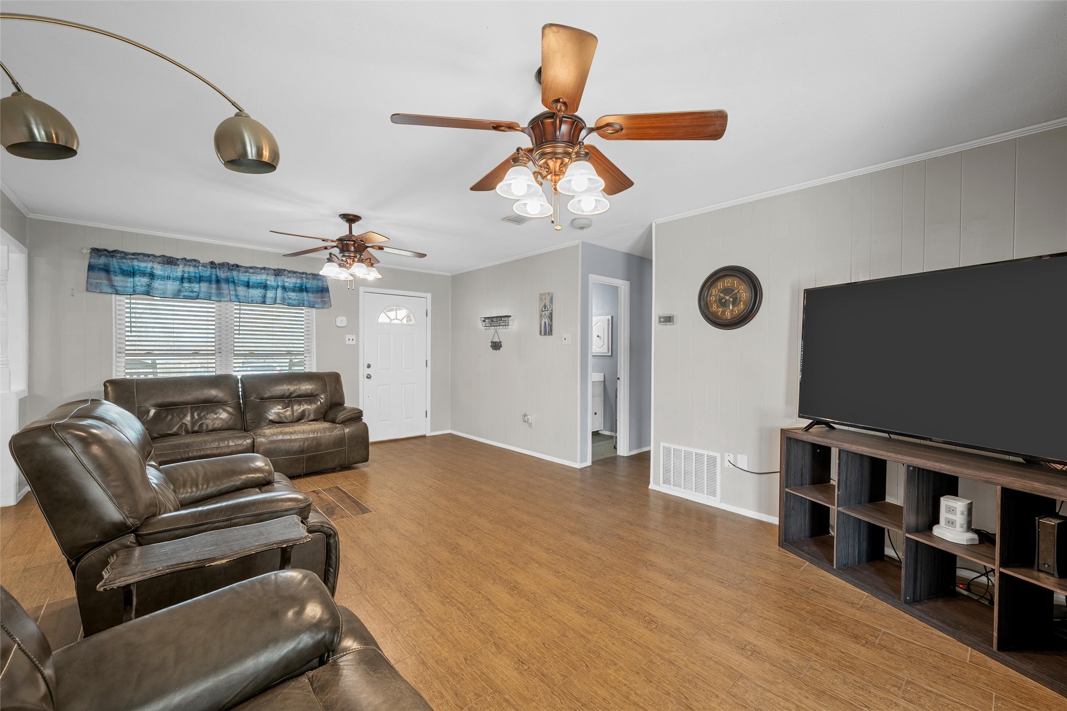 1038 S Old Robinson Road