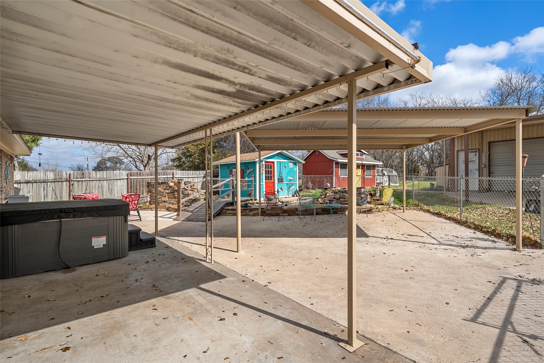 1038 S Old Robinson Road