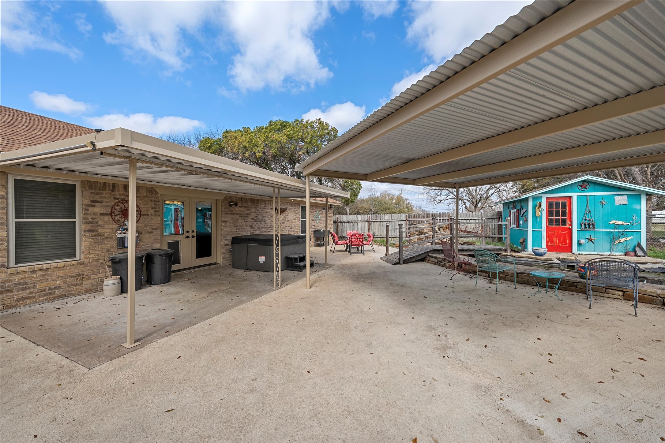 1038 S Old Robinson Road