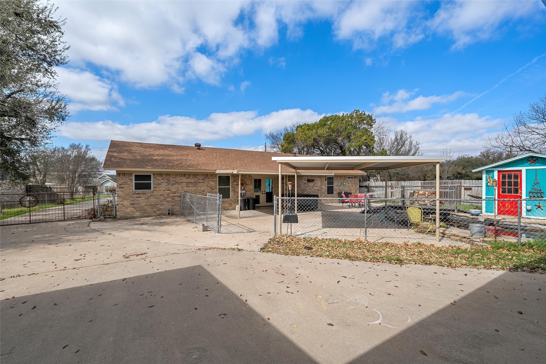 1038 S Old Robinson Road
