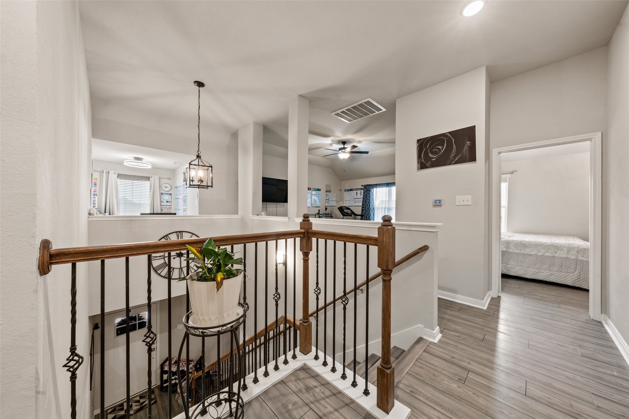 3525 Beutel Road