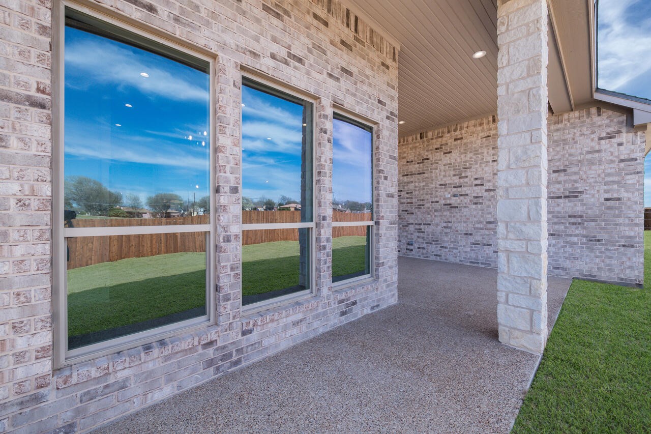 1601 Fabian Drive