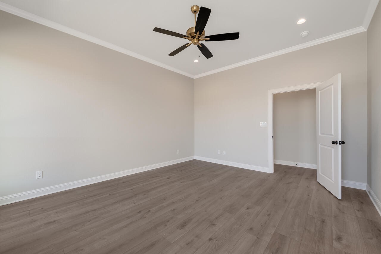 1601 Fabian Drive