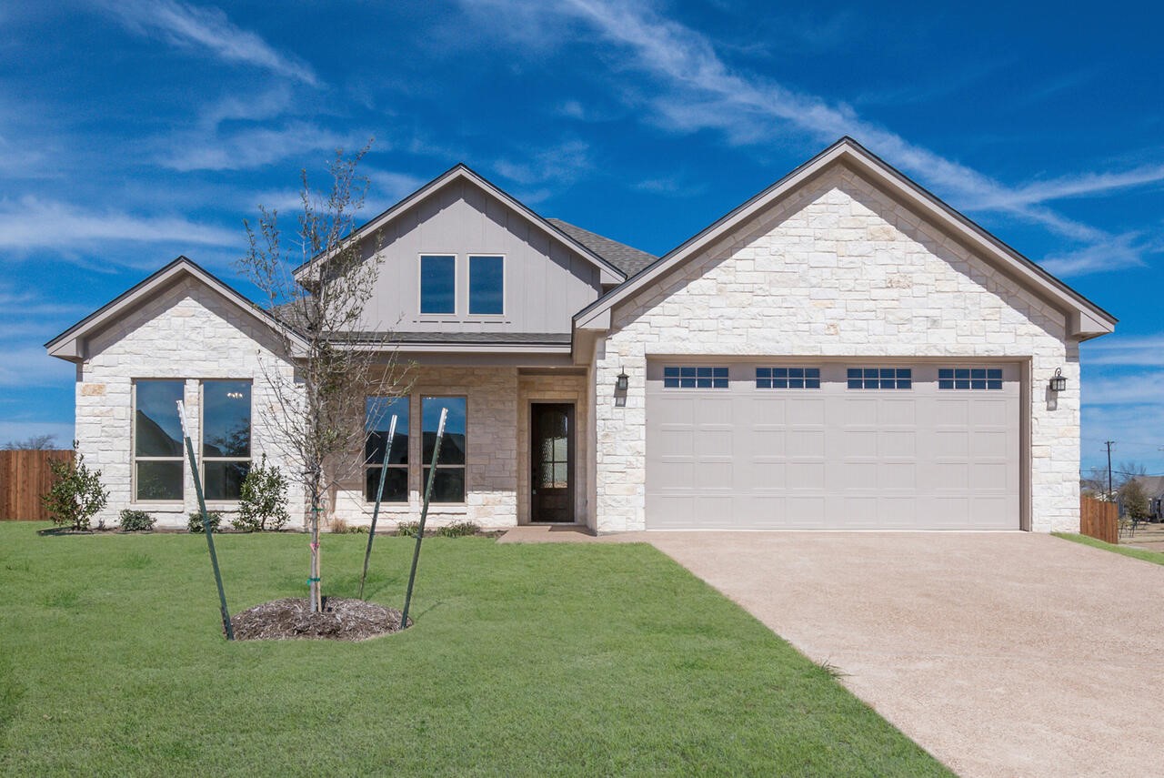 1601 Fabian Drive