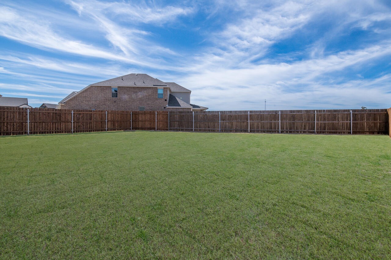 1601 Fabian Drive