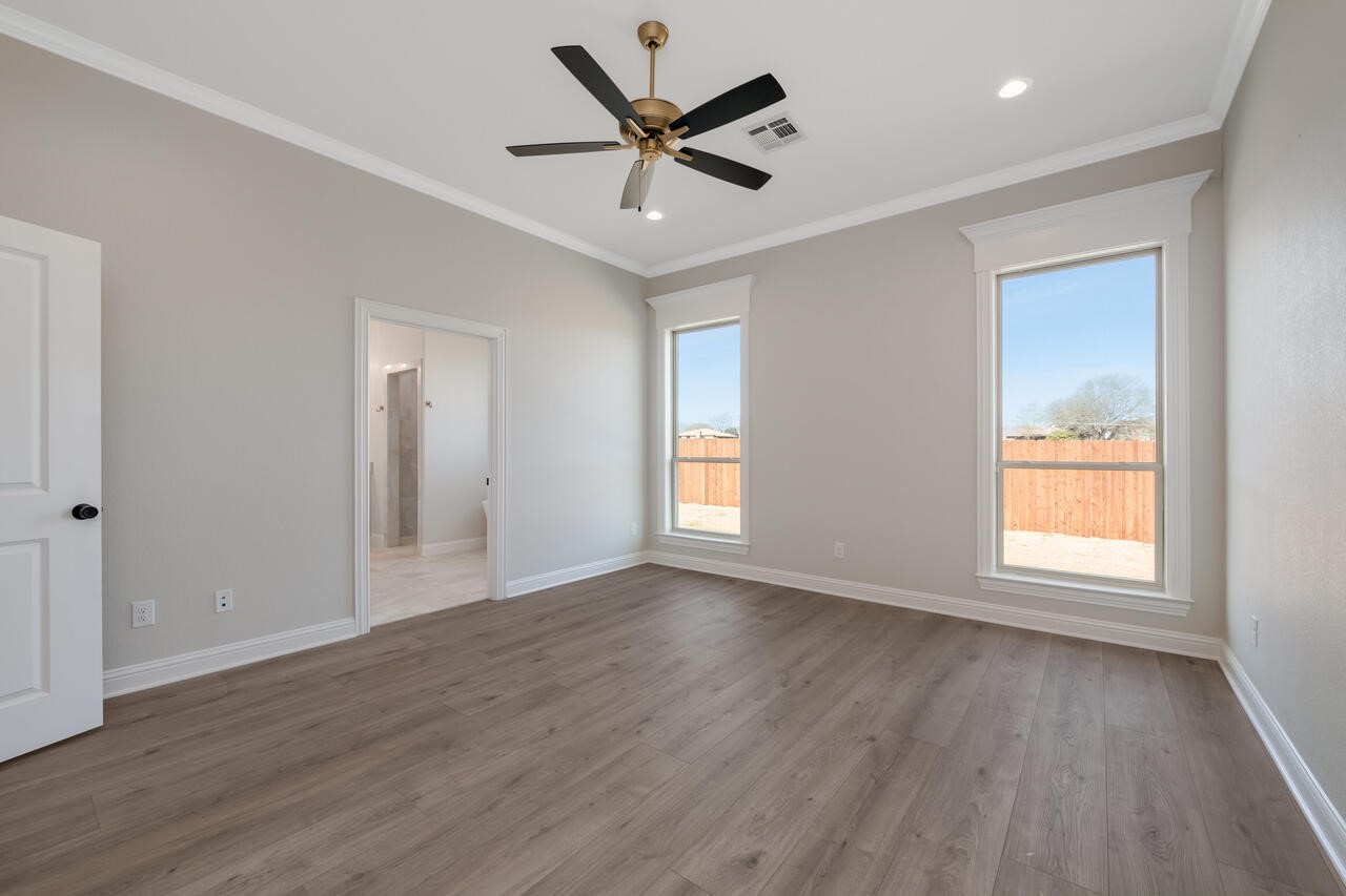 1601 Fabian Drive