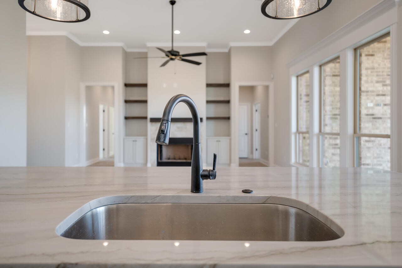 1601 Fabian Drive