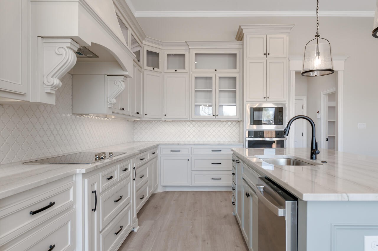 1601 Fabian Drive