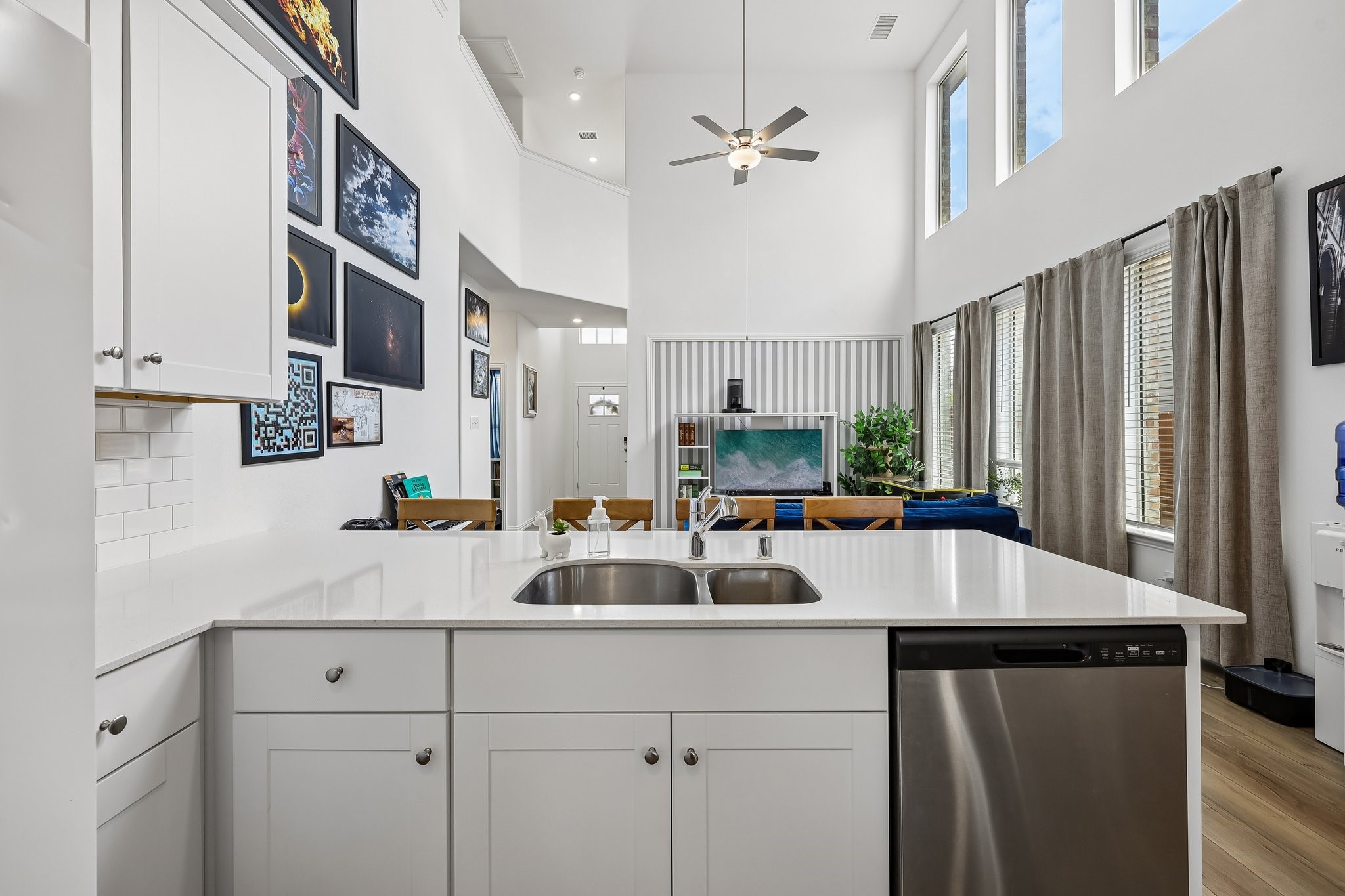 3147 Blossom Trail