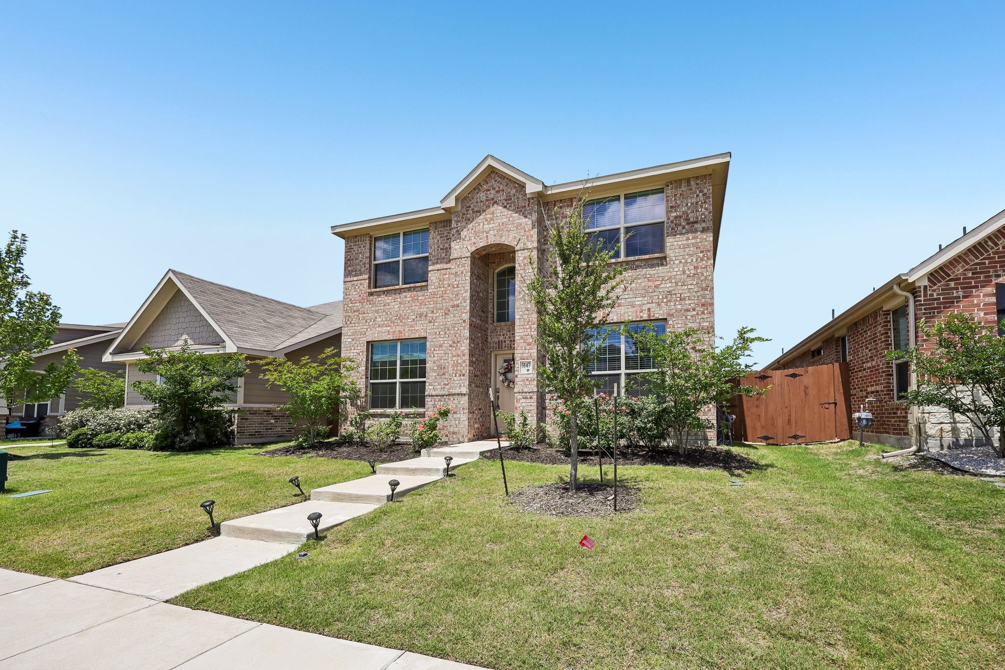 3147 Blossom Trail