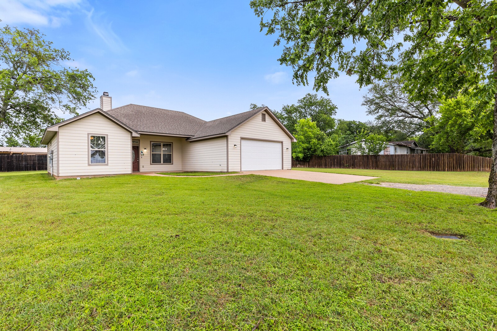263 E Cougar Lane