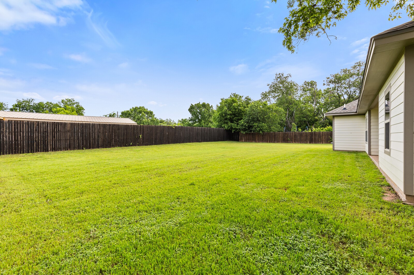 263 E Cougar Lane