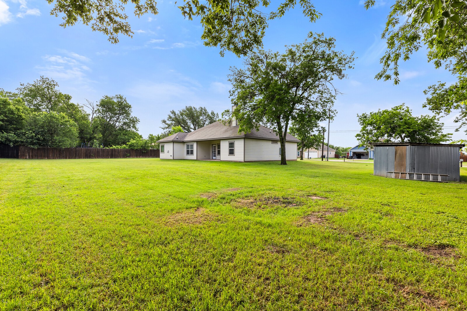 263 E Cougar Lane