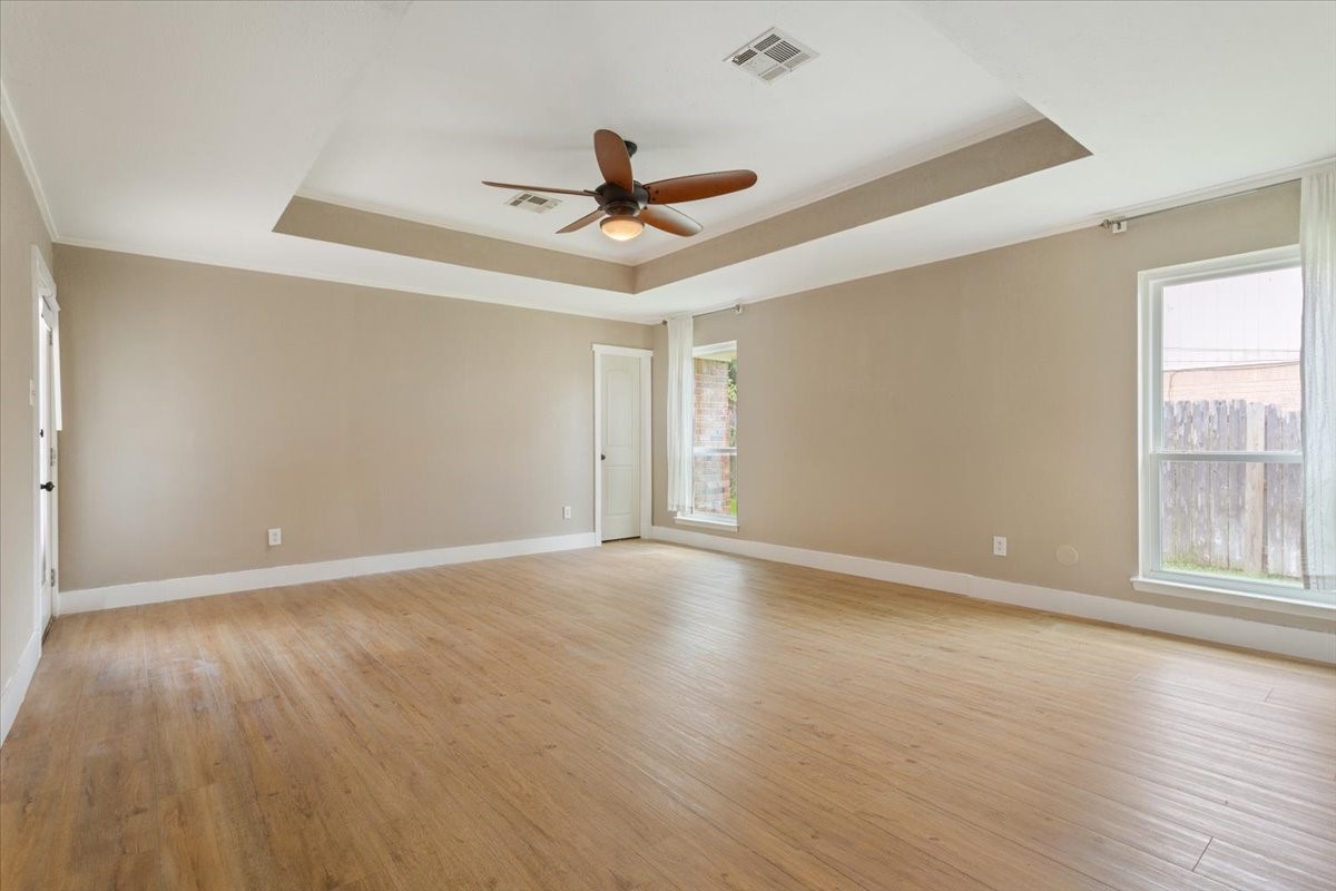 10025 Forest View Drive