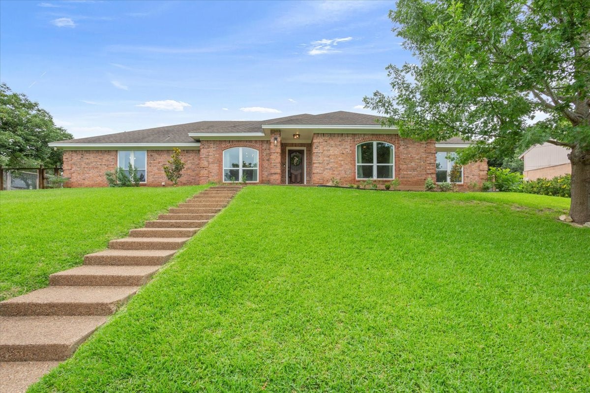 10025 Forest View Drive