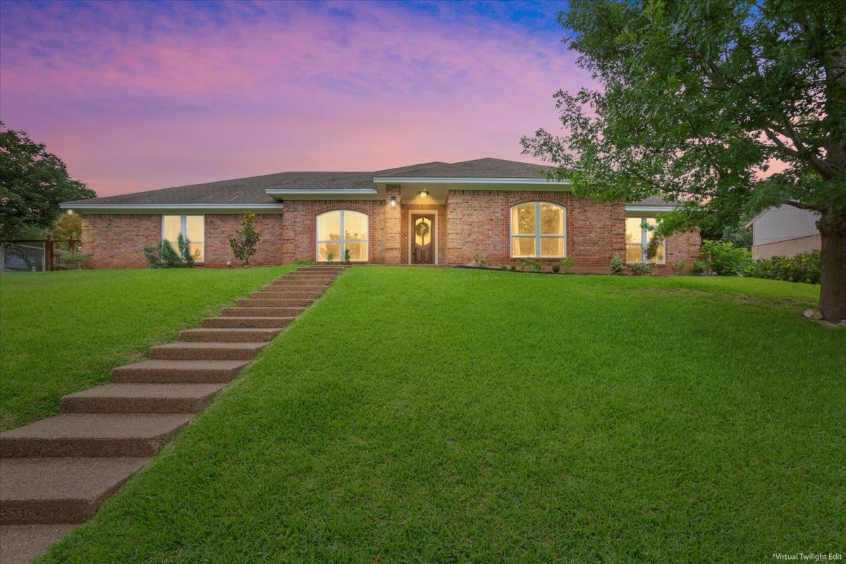 10025 Forest View Drive