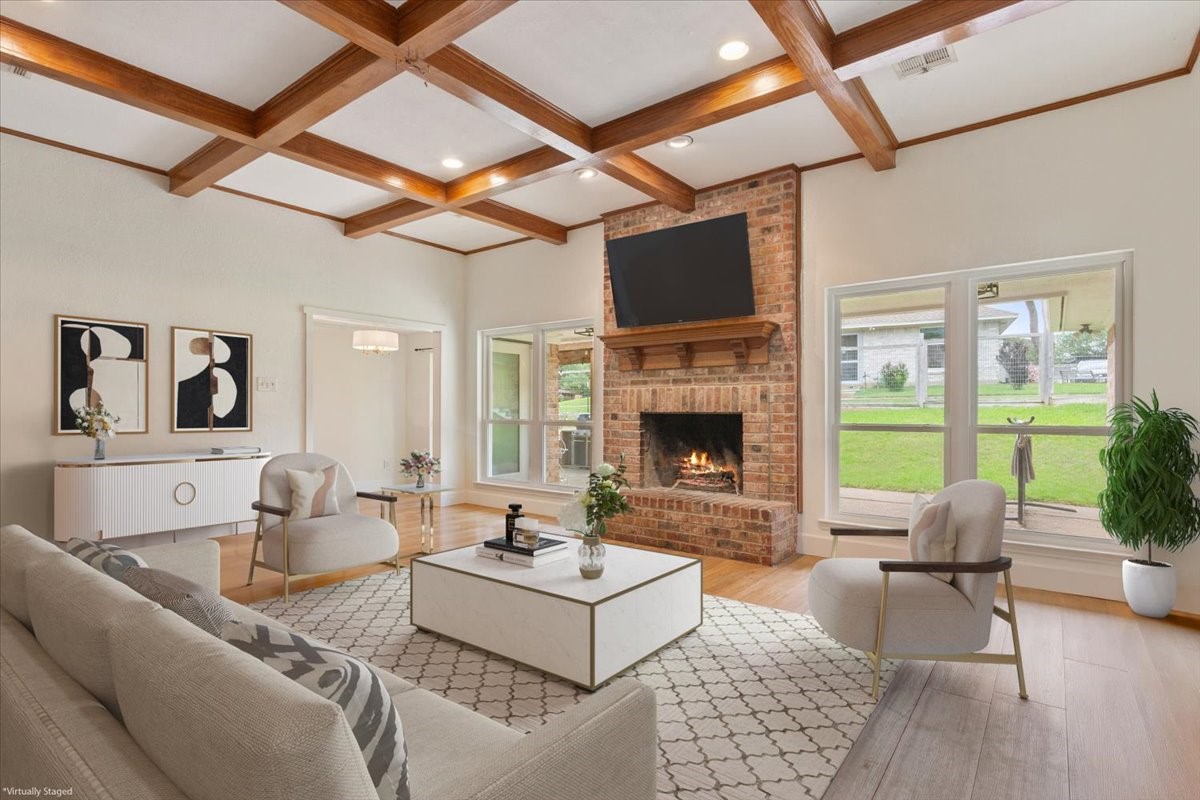10025 Forest View Drive