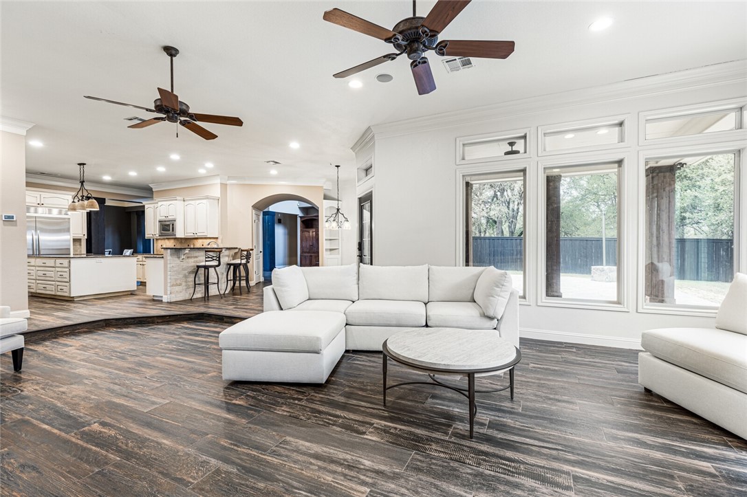 295 Settlers Creek Trail