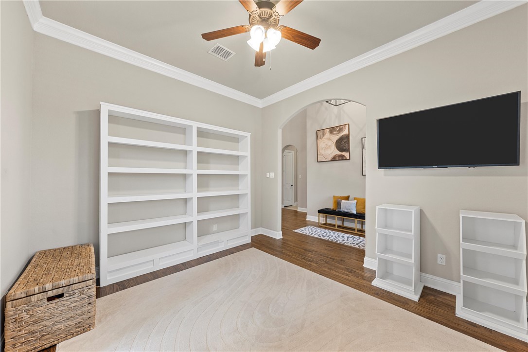 2313 Therese Drive