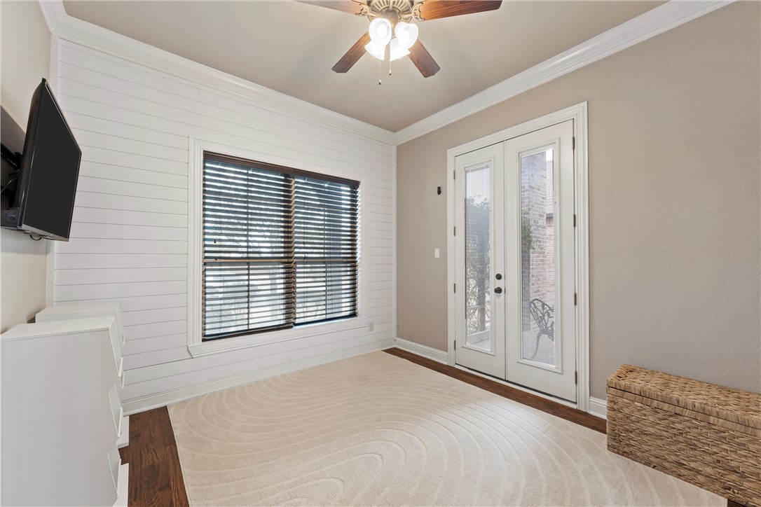2313 Therese Drive