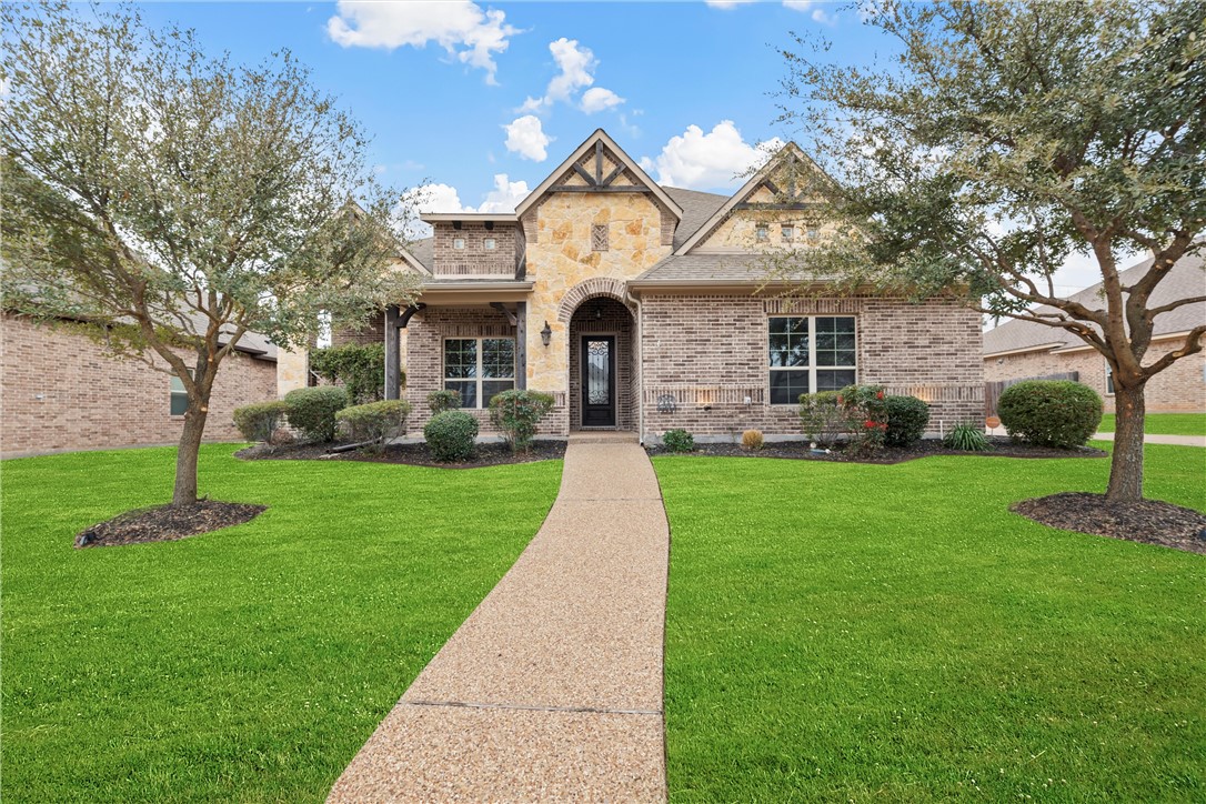 2313 Therese Drive