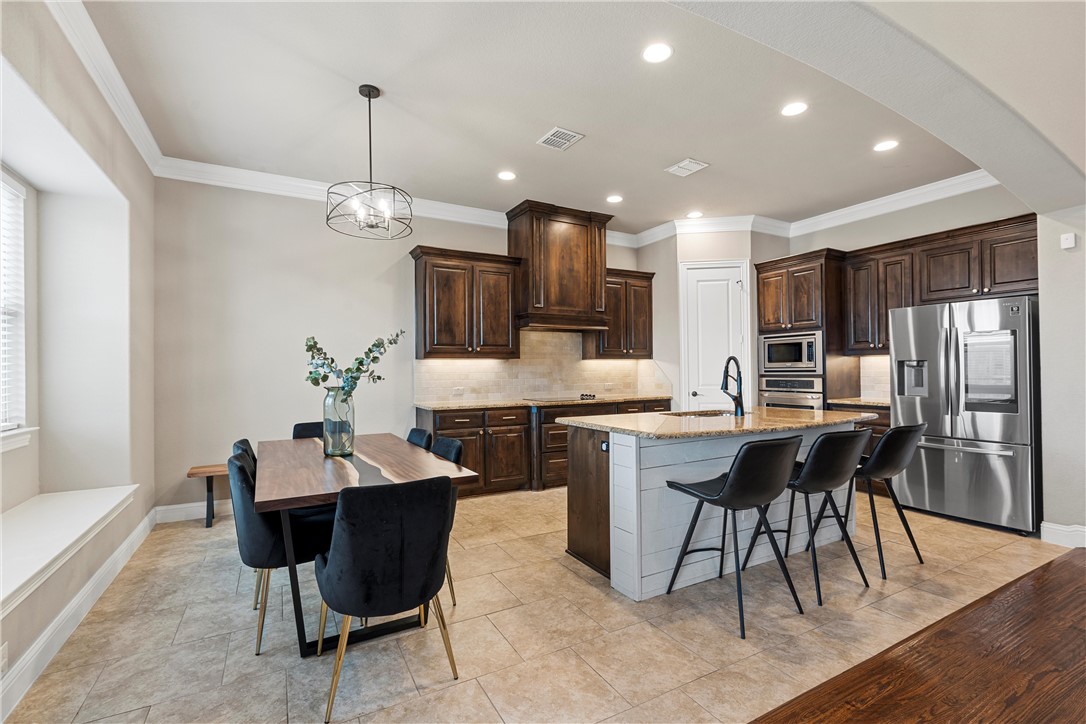 2313 Therese Drive