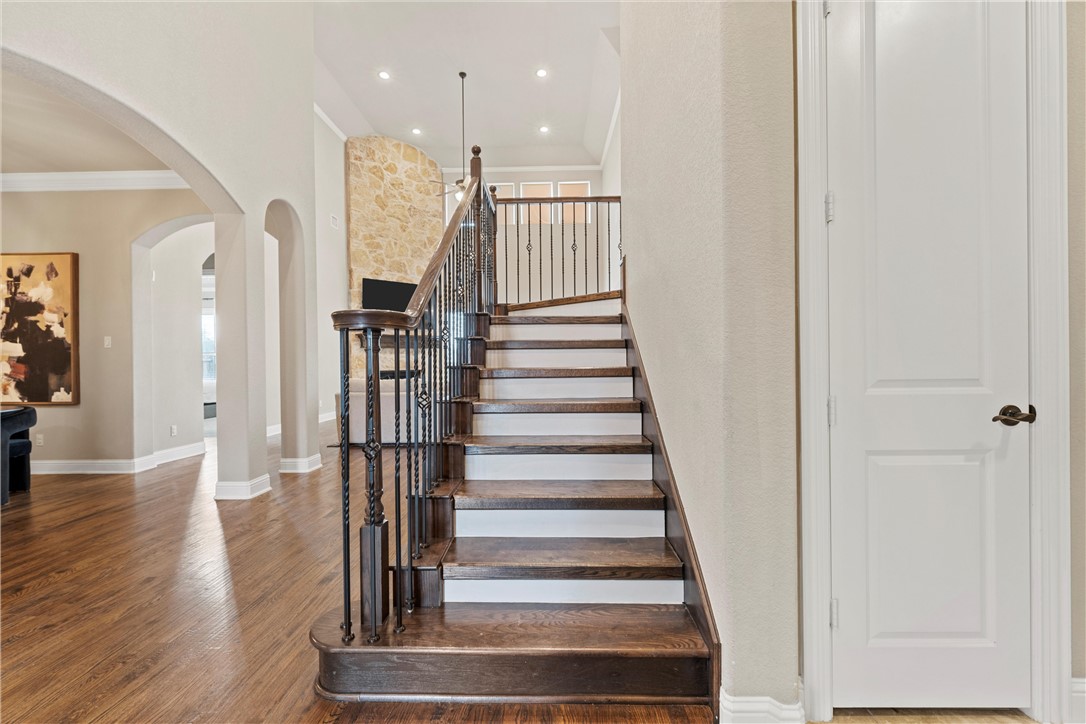 2313 Therese Drive