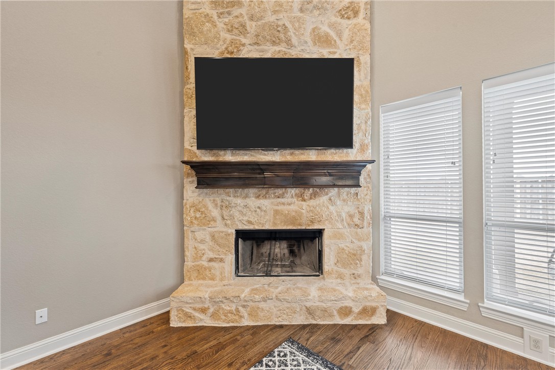 2313 Therese Drive