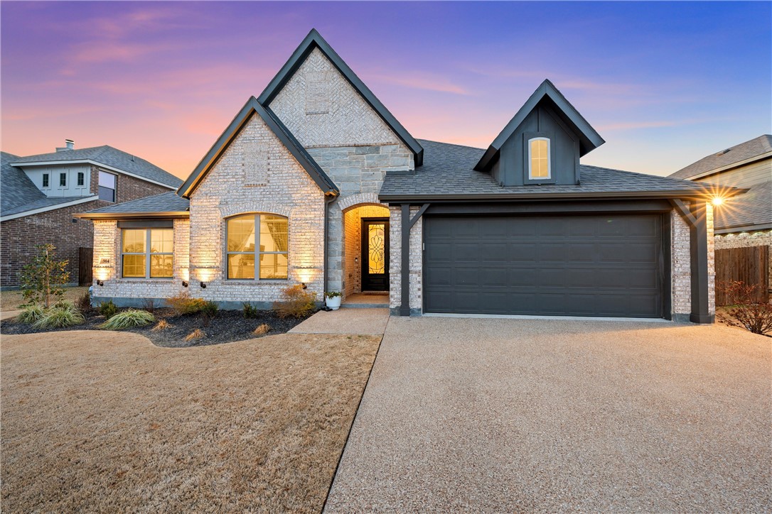 904 Edinburgh Drive