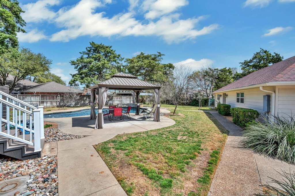 903 Arlington Drive