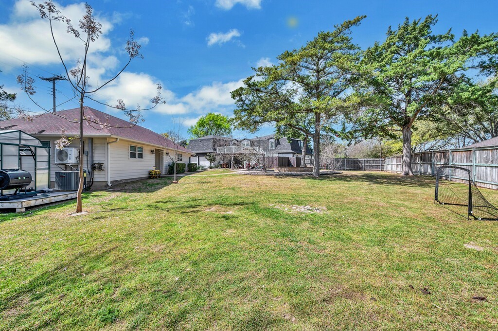 903 Arlington Drive
