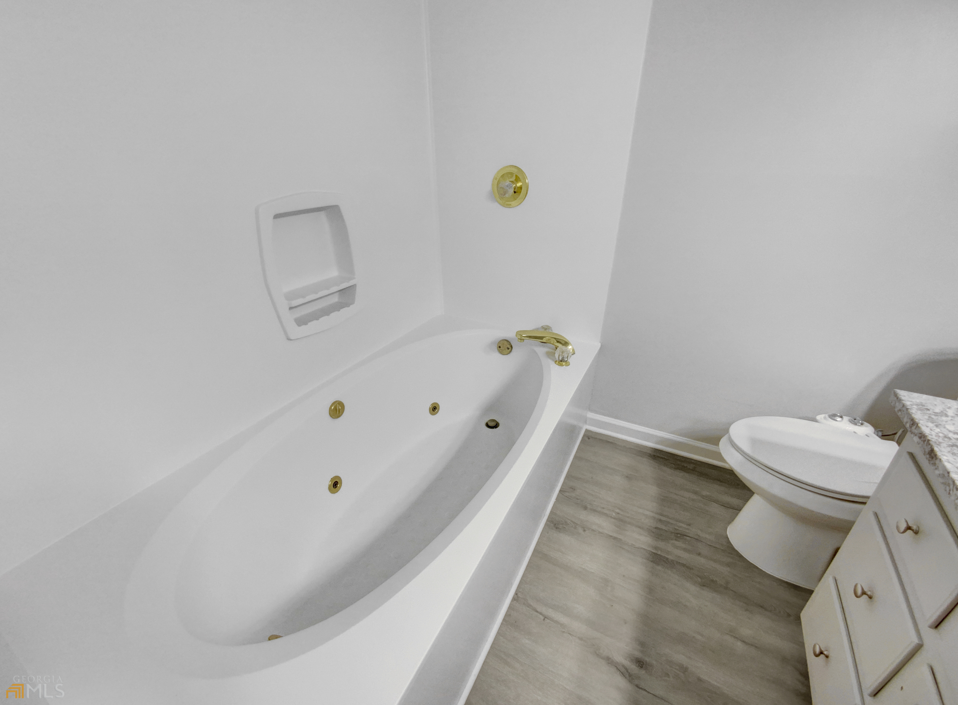 10880 Shallowford Road