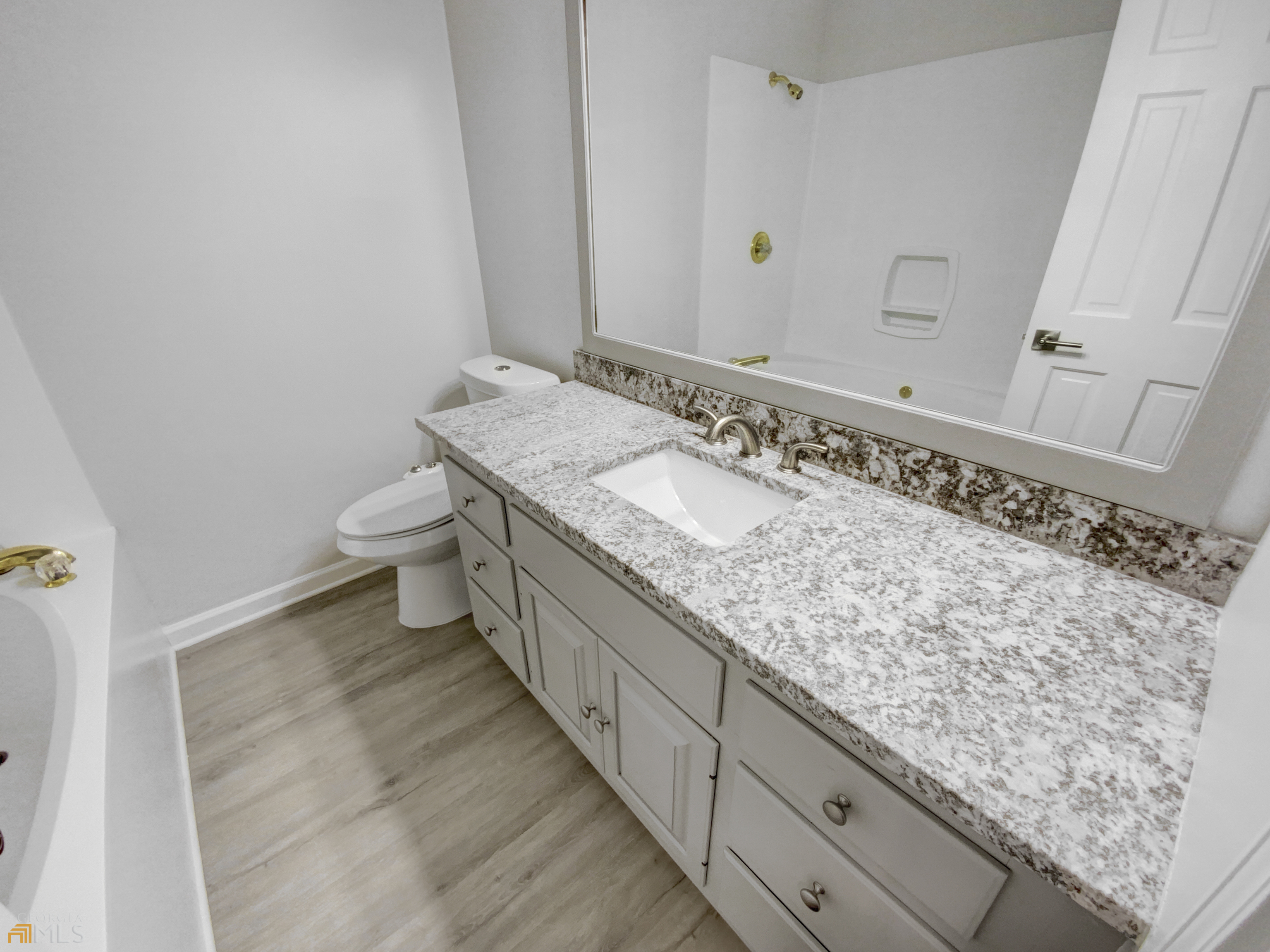 10880 Shallowford Road